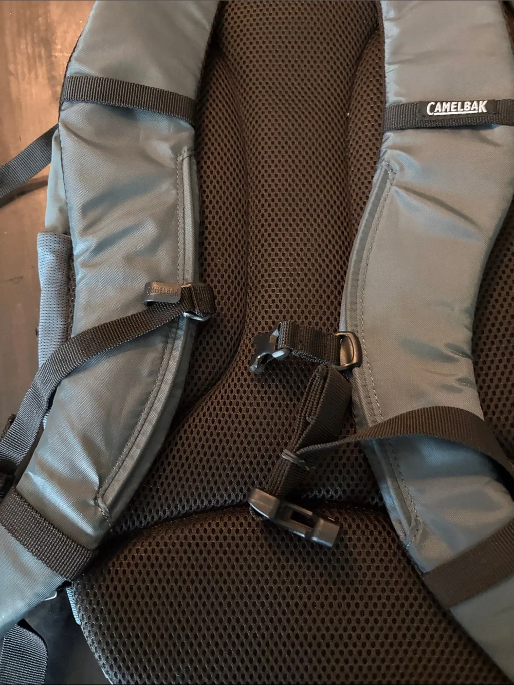 CamelBak Cloud Walker 18 Backpack in Blue-Gray